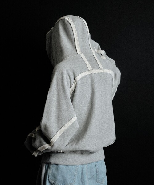 JIEDA（ジエダ）の「【RUSSELL×jieDa】 Campus Sweat Zip Hoodie / スウェット ジップフーディー / ユニセックス / コラボ（パーカー・メンズ・ブラック/レッド/グレー・M/XL/L）」の5枚目の写真