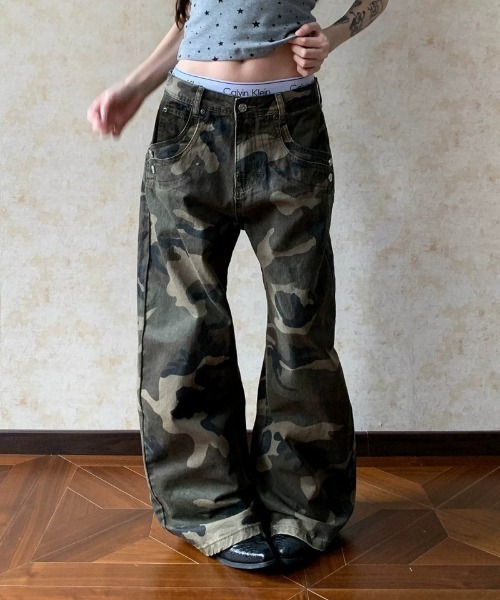 Ritzy(リッツィー)の「カモフラージュ柄 ワイドカーゴパンツ(カーゴパンツ・レディース・カモフラージュ・S/M/L/XL)」の8枚目の写真