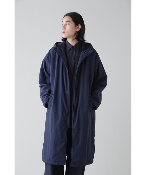 YLEVE(イレーヴ)の「Y / RECYCLE NYLON TAFFETA CO(ダウンジャケット/コート・メンズ・ホワイト/ネイビー・4)」の15枚目の写真