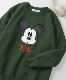 Disney（ディズニー）の「【71】【Disney/ディズニー】ミッキーマウス ミニーマウス クルーネック スウェット/トレーナー/サガラ刺繍/サテンアップリケ/キャラクター/BOXシルエット/裏起毛/レディース（S)（スウェット）」