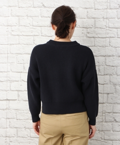 LEPSIM（レプシィム）の「5Gクロプドカタアゼプルオーバー 748904（ニット/セーター・レディース・ベージュ/ダークネイビー/レッド・FREE）」の5枚目の写真