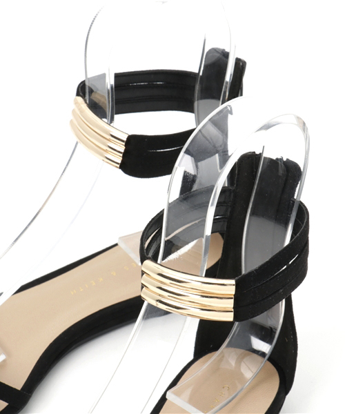 CHARLES & KEITH(チャールズ & キース)の「アンクルストラップサンダル / ANKLE-STRAP SANDALS(サンダル・レディース・バーガンディー/ブラック/ブラウン・23cm/24cm/22cm/22.5cm/23.5cm/24.5cm)」の8枚目の写真