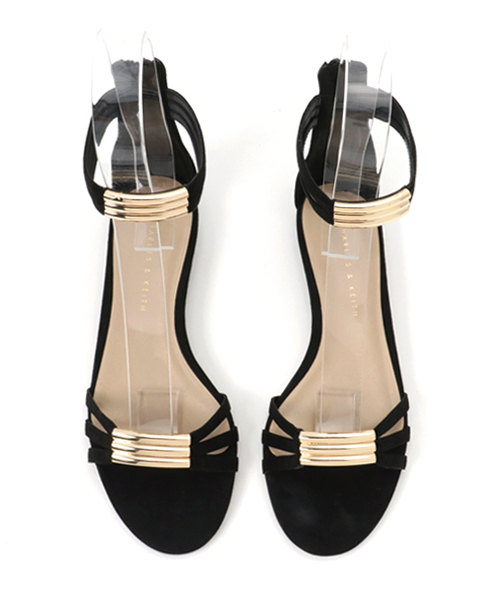 CHARLES & KEITH(チャールズ & キース)の「アンクルストラップサンダル / ANKLE-STRAP SANDALS(サンダル・レディース・バーガンディー/ブラック/ブラウン・23cm/24cm/22cm/22.5cm/23.5cm/24.5cm)」の10枚目の写真
