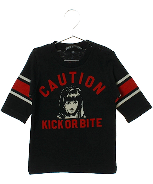 JOEY HYSTERIC（ジョーイヒステリック）の「CAUTION pt 五分袖T-SH（Tシャツ/カットソー・キッズ・ホワイト/ブラック/ネイビー・X-SMALL/SMALL/MEDIUM）」の2枚目の写真
