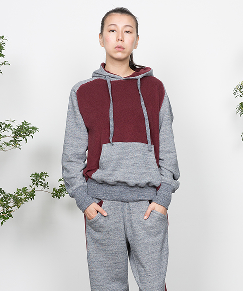bodco（ボッコ）の「【bodco】ボッコ/ SWEAT-PANELLED HOODIE【ユニセックス】（パーカー・メンズ・ネイビー/その他・SMALL/MEDIUM/LARGE）」の2枚目の写真