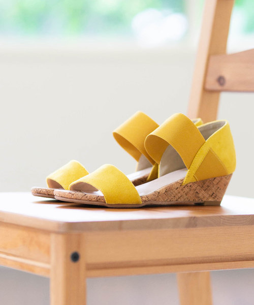 flune（フリューン）の「選べるデザイン フリル シンプル コルク巻き ミドルヒール ゴムストラップ サンダル（サンダル・レディース・グレー系その他/ブルー/グリーン系その他/マジェンタ/イエロー系その他2/ブラック/ベージュ系その他/ネイビー/ブルー系その他2/イエロー系その他/グレー/レッド系その他/グレイッシュベージュ/ブルー系その他/ブラック系その他/グリーン/その他/レオパード・SS/LL/M/L/S/3L）」の13枚目の写真