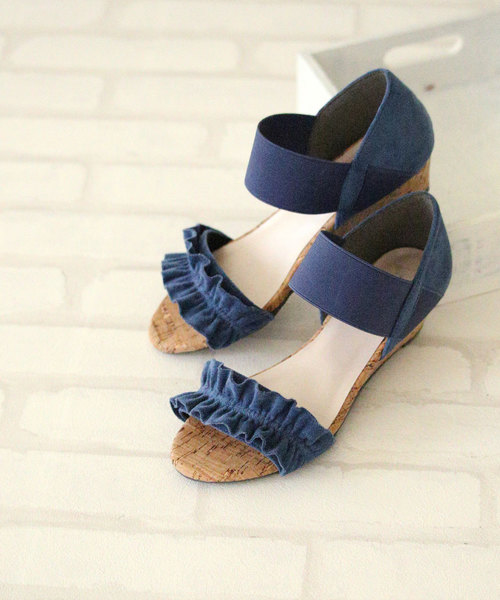 flune（フリューン）の「選べるデザイン フリル シンプル コルク巻き ミドルヒール ゴムストラップ サンダル（サンダル・レディース・グレー系その他/ブルー/グリーン系その他/マジェンタ/イエロー系その他2/ブラック/ベージュ系その他/ネイビー/ブルー系その他2/イエロー系その他/グレー/レッド系その他/グレイッシュベージュ/ブルー系その他/ブラック系その他/グリーン/その他/レオパード・SS/LL/M/L/S/3L）」の12枚目の写真