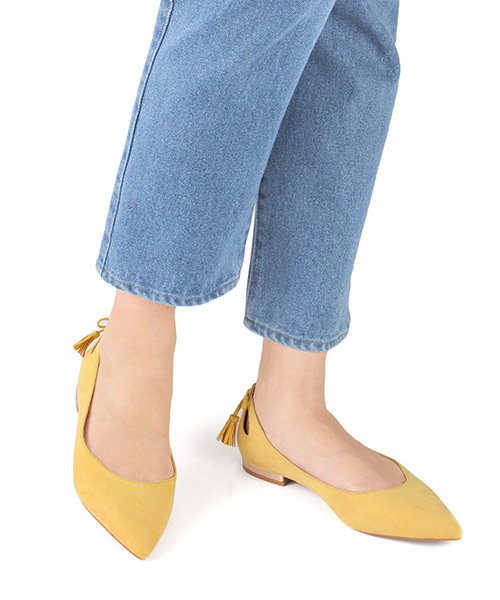 RANDA(ランダ)の「デザインカットフラットパンプス(パンプス・レディース・ブラック/ベージュ/イエロー/パイソン・23/24/22/22.5/23.5/25/25.5/24.5)」の4枚目の写真