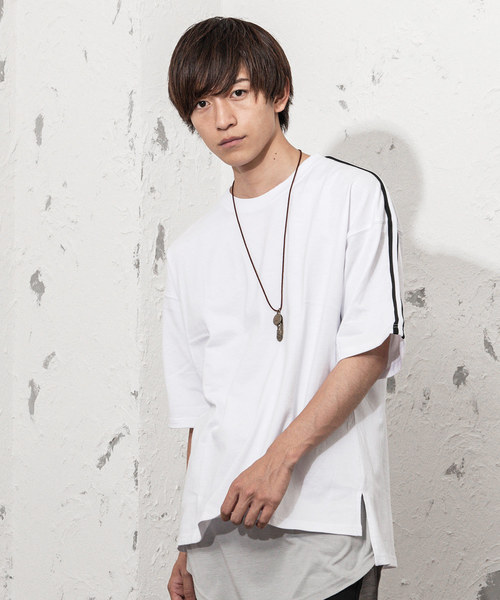 MinoriTY（マイノリティ）の「メンズ5分袖ラインテープTシャツ（Tシャツ/カットソー・メンズ・ホワイト系その他/ブラック系その他/ホワイト系その他2/ブラック系その他2・M/L）」の3枚目の写真