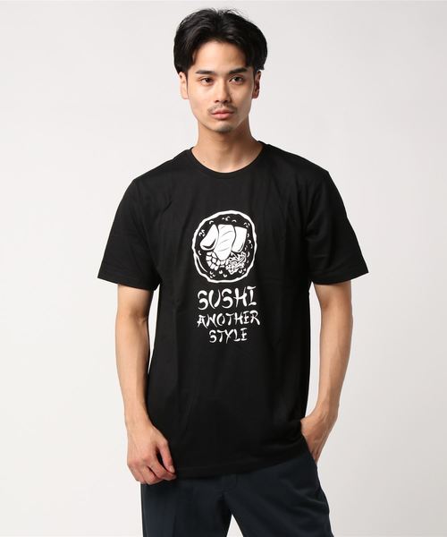 WEGO（ウィゴー）の「WEGO/SUSHIモチーフロゴTシャツ（Tシャツ/カットソー・メンズ・ホワイト/ブラック・LARGE/MEDIUM/SMALL/X-LARGE）」の6枚目の写真