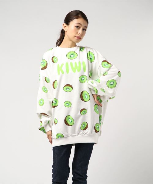 PUNYUS（プニュズ）の「フード総柄スウェット（スウェット・レディース・ブラック/ブラウン/レッド/ブルー/グリーン・4/3）」の8枚目の写真