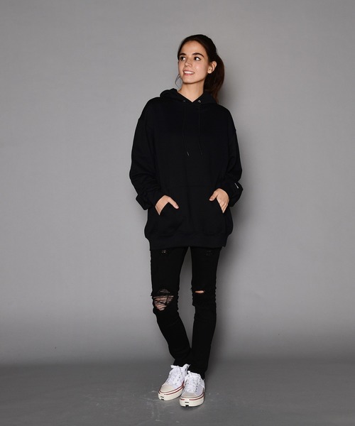 Champion(チャンピオン)の「Champion/チャンピオン ビックシルエット無地スウェットパーカー(パーカー・メンズ・チャコールグレー/ブラック/グレー/ライトグレー/グリーン/ネイビー/ロイヤルブルー/レッド/ワインレッド/ダークグリーン・S/M/L/XL/XXL)」の22枚目の写真