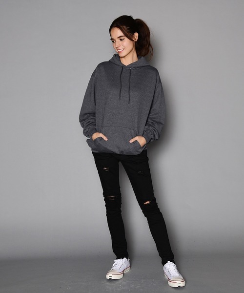 Champion(チャンピオン)の「Champion/チャンピオン ビックシルエット無地スウェットパーカー(パーカー・メンズ・チャコールグレー/ブラック/グレー/ライトグレー/グリーン/ネイビー/ロイヤルブルー/レッド/ワインレッド/ダークグリーン・S/M/L/XL/XXL)」の11枚目の写真