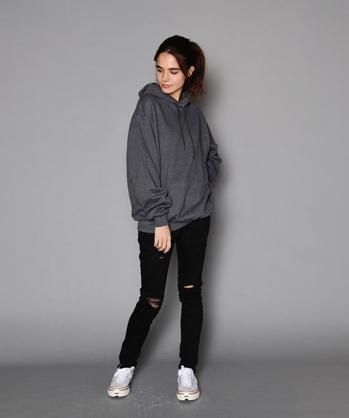 Champion(チャンピオン)の「Champion/チャンピオン ビックシルエット無地スウェットパーカー(パーカー・メンズ・チャコールグレー/ブラック/グレー/ライトグレー/グリーン/ネイビー/ロイヤルブルー/レッド/ワインレッド/ダークグリーン・S/M/L/XL/XXL)」の12枚目の写真