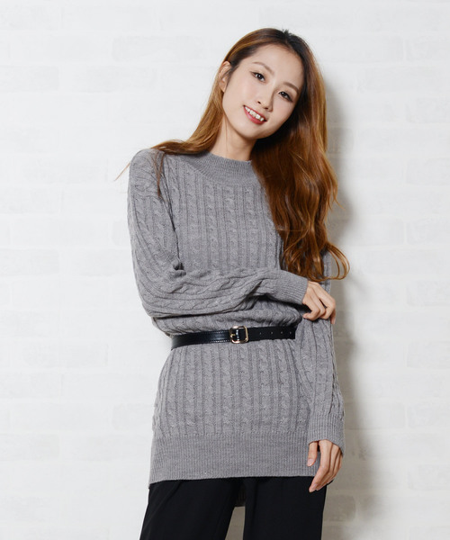 shopnikoniko(ショップニコニコ)の「オーバーサイズ ケーブル編みニット チュニック(チュニック・レディース・チャコールグレー/ブラック/ベージュ/ミックスグレー/グリーン/アイボリー/ボルドー・フリー)」の5枚目の写真