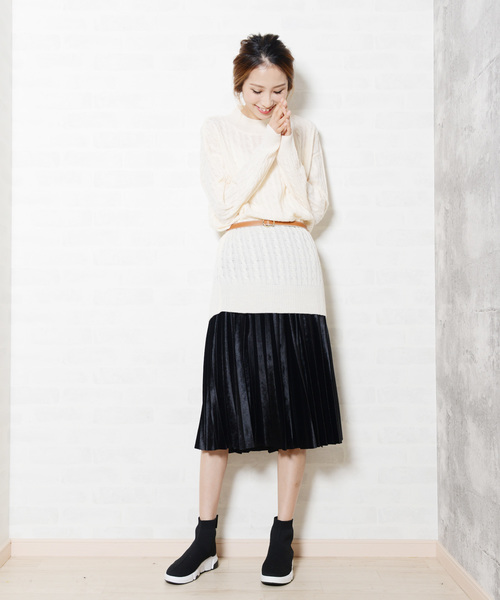 shopnikoniko(ショップニコニコ)の「オーバーサイズ ケーブル編みニット チュニック(チュニック・レディース・チャコールグレー/ブラック/ベージュ/ミックスグレー/グリーン/アイボリー/ボルドー・フリー)」の19枚目の写真