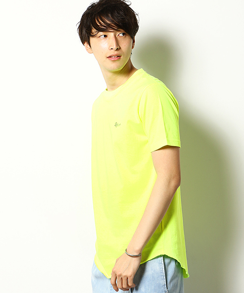 Purple&Yellow(パープルアンドイエロー)の「バックプリント ロングラウンド Tシャツ(Tシャツ/カットソー・メンズ・アイボリー/イエロー系その他/ブラック/オレンジ系その他・SMALL/X-LARGE/LARGE/MEDIUM)」の4枚目の写真