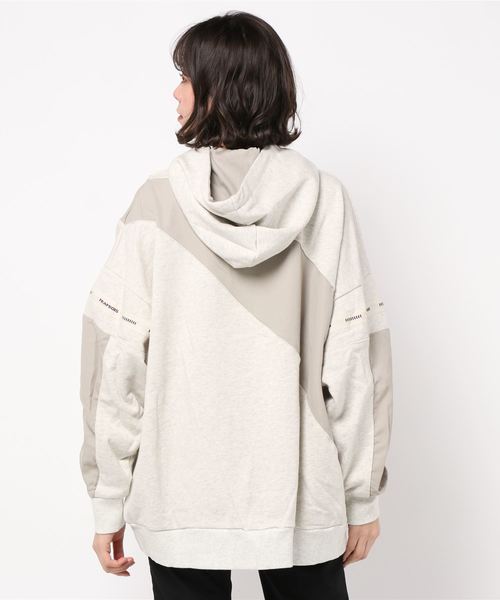 FRAPBOIS（フラボア）の「フラッグカット（パーカー・レディース・ベージュ系その他/ブラック・1）」の12枚目の写真