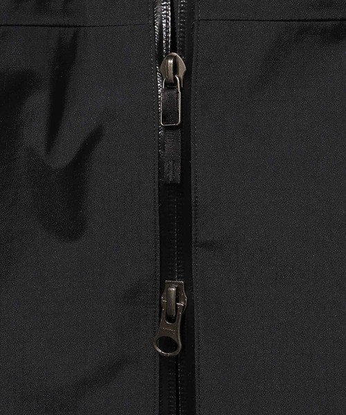 ARC'TERYX（アークテリクス）の「ARC’TERYX × BEAMS / 別注 Zeta SL 20ss（ナイロンジャケット・メンズ・ブラック・SMALL/MEDIUM/LARGE/X-LARGE）」の10枚目の写真