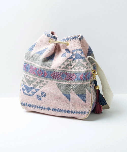 Another Edition（アナザーエディション）の「ae NTV SHLD（ショルダーバッグ・レディース・ネイビー/ライトピンク・ﾌﾘ-）」の5枚目の写真