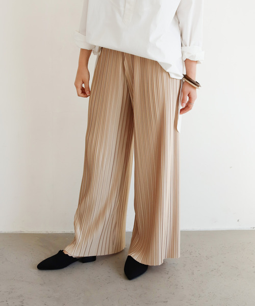 Auntie Rosa Holiday(�A���e�B���[�U�z���f�[)�́yHoliday�z�~�j�v���[�c���C�h�p���c(�p���c)