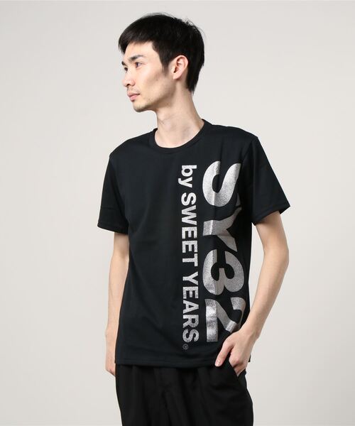 SY32 by SWEET YEARS(エスワイサーティトゥバイスィートイヤーズ)の「【SY32 by SWEET YEARS】VERTICAL LOGO TEE(Tシャツ/カットソー・メンズ・ブラック/ブラック系その他/ホワイト/ブラック系その他2/ブラック系その他3・SMALL/MEDIUM/LARGE/X-LARGE/XX-LARGE)」の14枚目の写真