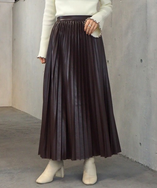 tiptop(ティップトップ)の「2020AW アソート素材プリーツスカート(スカート・レディース・ブラック/ブラウン/ブルー/グレイッシュベージュ/アイボリー・FREE)」の1枚目の写真