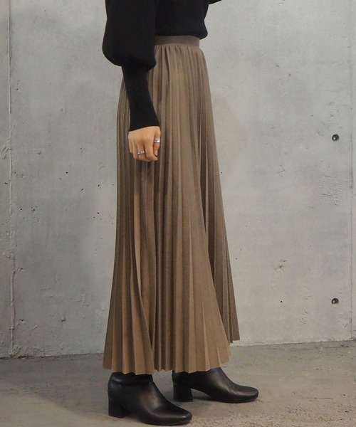tiptop(ティップトップ)の「2020AW アソート素材プリーツスカート(スカート・レディース・ブラック/ブラウン/ブルー/グレイッシュベージュ/アイボリー・FREE)」の18枚目の写真