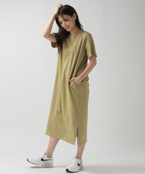 Champion(チャンピオン)の「【Champion(チャンピオン)】バックロゴワンピース(ワンピース・レディース・オフホワイト/ブラック/カーキ・FREE)」の8枚目の写真