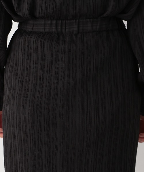 LEPSIM(レプシィム)の「シャーリングナロースカート 932982(スカート・レディース・ブラック/ミント/グレイッシュベージュ・FREE)」の16枚目の写真