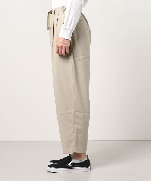 と*も様 FAT ベージュ パンツ FAT（エフエイティー）の「AIRFLARE（その他パンツ）」 - WEAR
