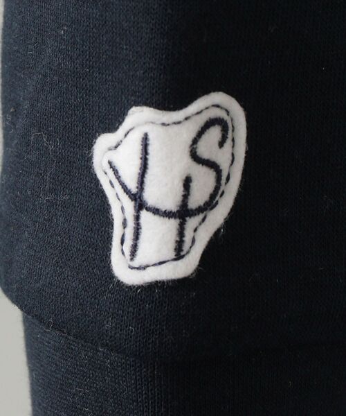 SHIPS（シップス）の「【WEB限定】SHIPS: バルキー ポンチ ワンポイントワッペン ロゴ カーディガン（カーディガン/ボレロ・メンズ・カーキ/ネイビー/イエロー系その他2/グレー・LARGE/XX-LARGE/MEDIUM/X-LARGE/SMALL）」の13枚目の写真