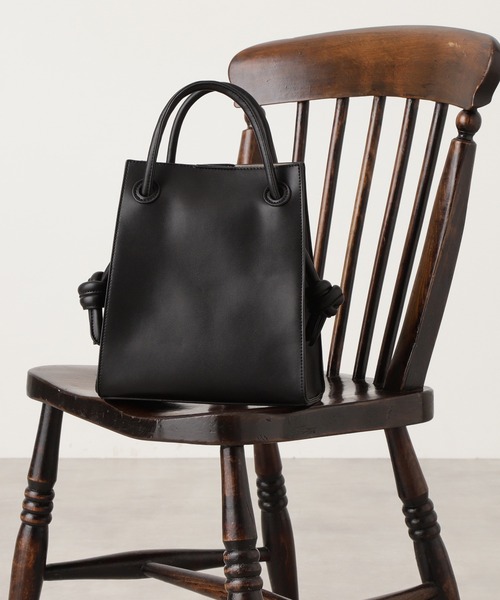 N.（N. Natural Beauty Basic）（エヌエヌナチュラルビューティーベーシック）の「◆むすびハンドルトートバッグ（トートバッグ・レディース・ブラック/ベージュ・ﾌﾘ-）」の2枚目の写真