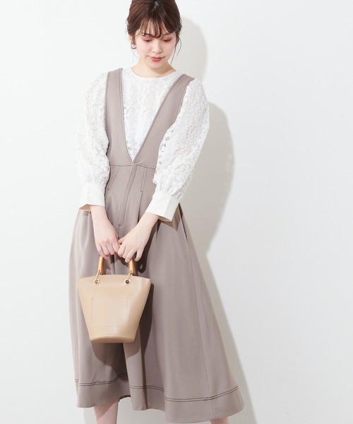 natural couture（ナチュラルクチュール）の「配色ステッチ2WAYジャンスカ（ワンピース・レディース・アイボリー/ブラック/グレイッシュベージュ・FREE）」の3枚目の写真