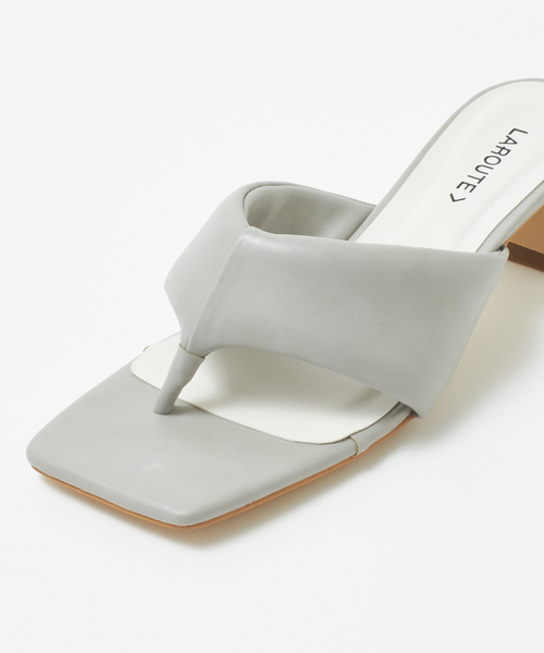 LAROUTE（ラルート）の「【WEB限定】クッショントングサンダル（サンダル・レディース・ブラック/カーキ/ライトグレー/ベージュ・35/37/38/36/39）」の10枚目の写真