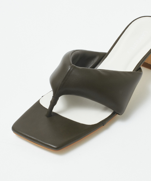 LAROUTE（ラルート）の「【WEB限定】クッショントングサンダル（サンダル・レディース・ブラック/カーキ/ライトグレー/ベージュ・35/37/38/36/39）」の6枚目の写真