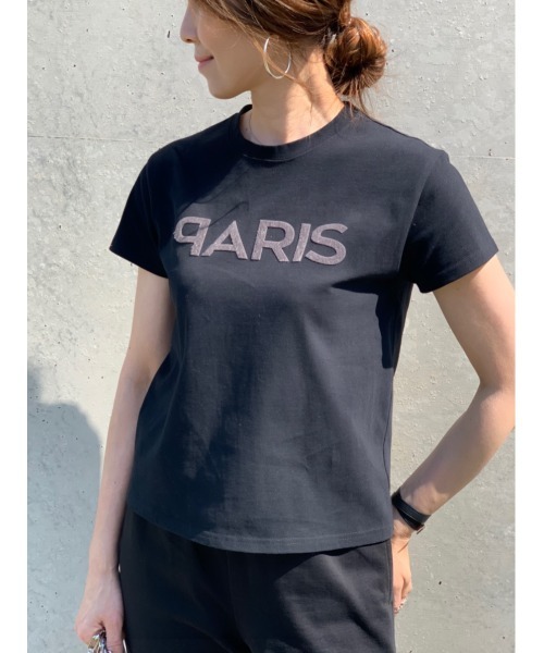 Day and Grade（デイアンドグレイド）の「PARISロゴTシャツ（Tシャツ/カットソー・レディース・ホワイト/ブラック/ベージュ・FREE）」の2枚目の写真