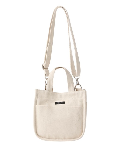 MILKFED.(ミルクフェド)の「EMBROIDERED BAR MINI SHOULDER BAG W/STRAP /ミニショルダーバッグ(ショルダーバッグ・レディース・ピンク/ホワイト/ライトピンク/ベージュ/ブラック/レッド/ネイビー・ONE SIZE)」の18枚目の写真