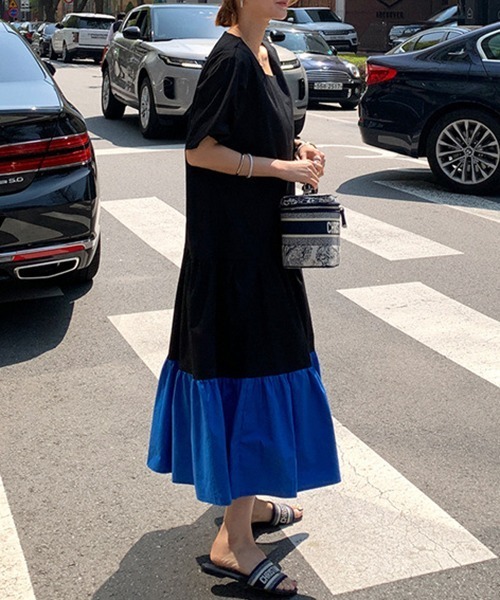 a lot of love（ア ロット オブ ラブ）の「バイカラー　スクエアネック　裾ティアード　フレアワンピース（ワンピース・レディース・ホワイト/ブラック・L/XL/M/S）」の11枚目の写真