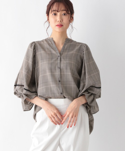 GLOBAL WORK（グローバルワーク）の「チェック袖ボリュームチュニック/956229（シャツ/ブラウス・レディース・ブラウン/グレイッシュベージュ・MEDIUM/LARGE）」の15枚目の写真