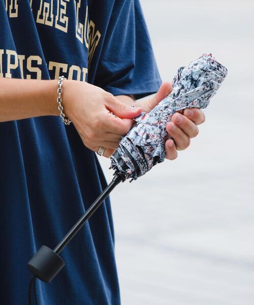 green label relaxing（グリーンレーベルリラクシング）の「＜green label relaxing＞ジャクソンポロック アンブレラ 折りたたみ 傘（折りたたみ傘・メンズ・その他1・FREE）」の2枚目の写真