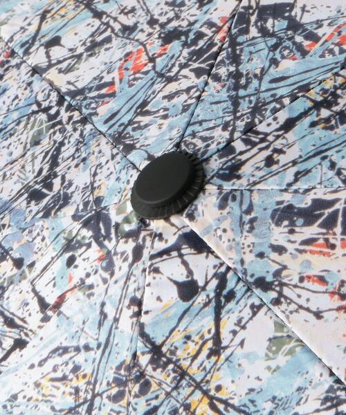 green label relaxing（グリーンレーベルリラクシング）の「＜green label relaxing＞ジャクソンポロック アンブレラ 折りたたみ 傘（折りたたみ傘・メンズ・その他1・FREE）」の5枚目の写真