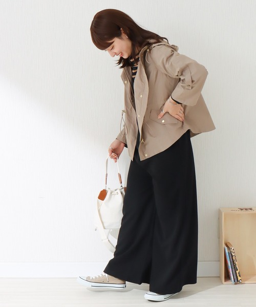 libelle more(リベル モア)の「《撥水加工》 ウエストドロスト マウンテンパーカー(マウンテンパーカー・レディース・モカ/ブラック/グレイッシュベージュ/ネイビー/カーキ/ベージュ・M/L)」の16枚目の写真