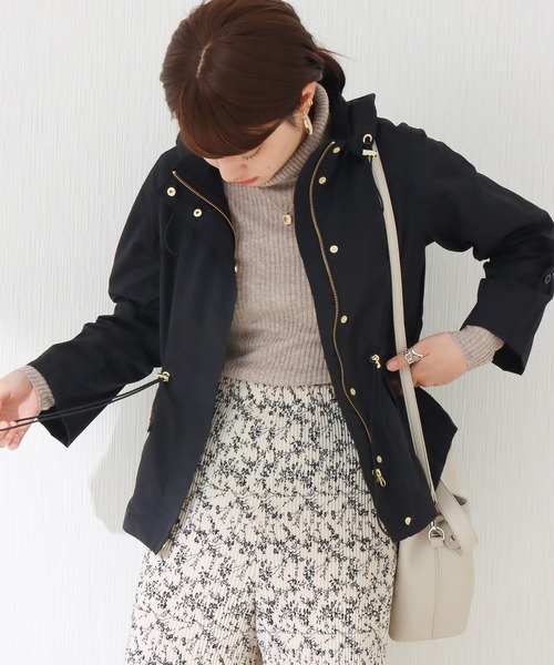 libelle more(リベル モア)の「《撥水加工》 ウエストドロスト マウンテンパーカー(マウンテンパーカー・レディース・モカ/ブラック/グレイッシュベージュ/ネイビー/カーキ/ベージュ・M/L)」の9枚目の写真