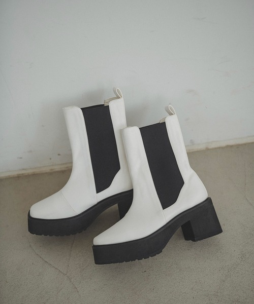 FREE'S MART（フリーズマート）の「◆サイドゴアヒールブーツ（ブーツ・レディース・ホワイト/ブラック・MEDIUM/LARGE）」の8枚目の写真