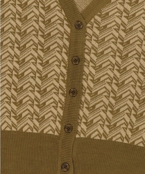 SPINNS（スピンズ）の「フロントボタン アクリル ジャガードニットベスト（ベスト・レディース・ネイビー/ブラック/グリーン・ONESIZE）」の18枚目の写真