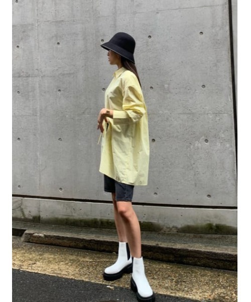 MOUSSY（マウジー）の「CATERPILLAR SOLE ブーツ（ブーツ・レディース・ホワイト/ブラック/ブラック系その他2・MEDIUM/LARGE/SMALL）」の5枚目の写真