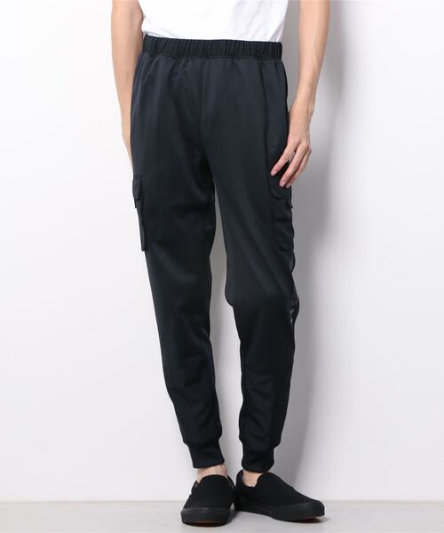 UNDER ARMOUR(アンダーアーマー)の「【別注】アンダーアーマー ARMOUR FLEECE JOGGER ALPEN EXCLUSIVE 限定コラボ(スウェットパンツ・メンズ・ブラック/グレー・3L/L/LL/M/S)」の2枚目の写真