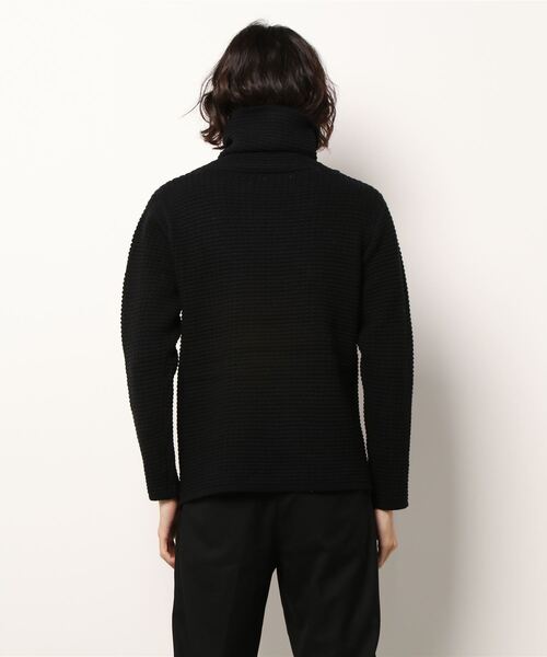 HIDEAWAYS NICOLE(ハイダウェイニコル)の「アフガンネックプルオーバー(ニット/セーター・メンズ・ブラック×グレー/ホワイト×ブラック/ブラック×ホワイト/ブラック×ブラック/レッド系・MEDIUM/LARGE)」の7枚目の写真