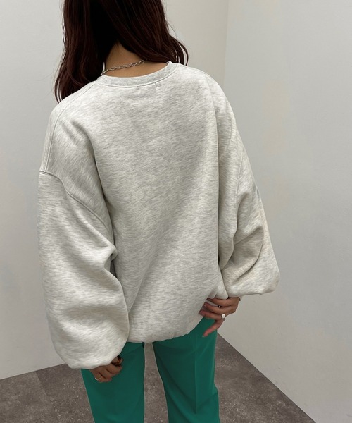 apres jour mignon(アプレジュールミニョン)の「BIGカラースウェット【ZOZOTOWN限定アイテム】(スウェット・レディース・マスタード/ブラック/ナチュラル/グリーン/オレンジ・X-LARGE/フリー)」の14枚目の写真